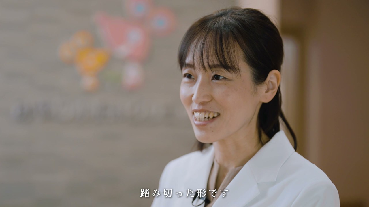 笑顔で語る副院長 ／「踏み切った形です」